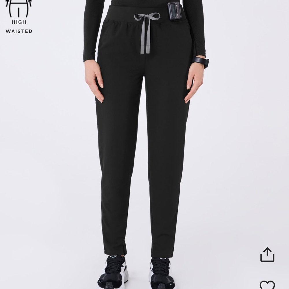 Black Tapered Scrub Pants Figs